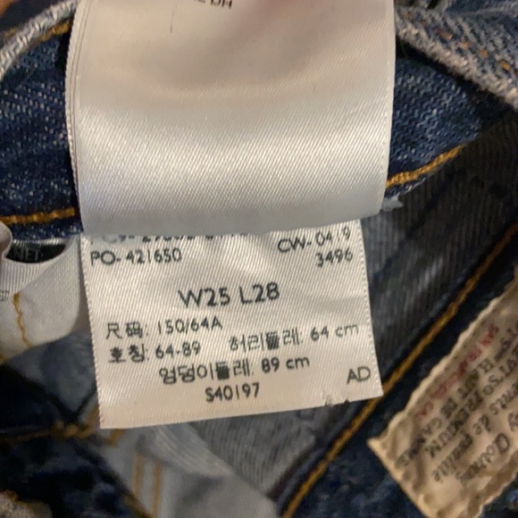 Levi 501 mom jeans - Picture 5 of 5